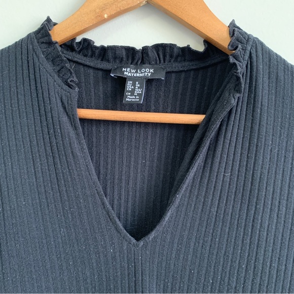 ✨2/$30✨ New Look Black Ribbed Maternity Dress - Picture 2 of 5